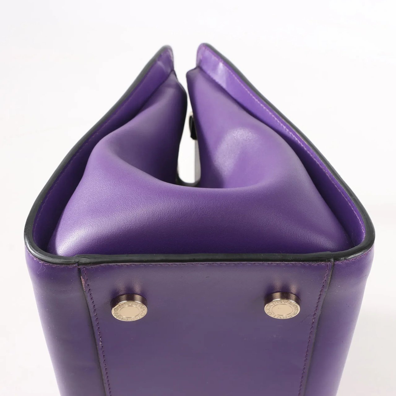Bvlgari BVLGARI Serpenti Leather 2Way Handbag in Purple Paars