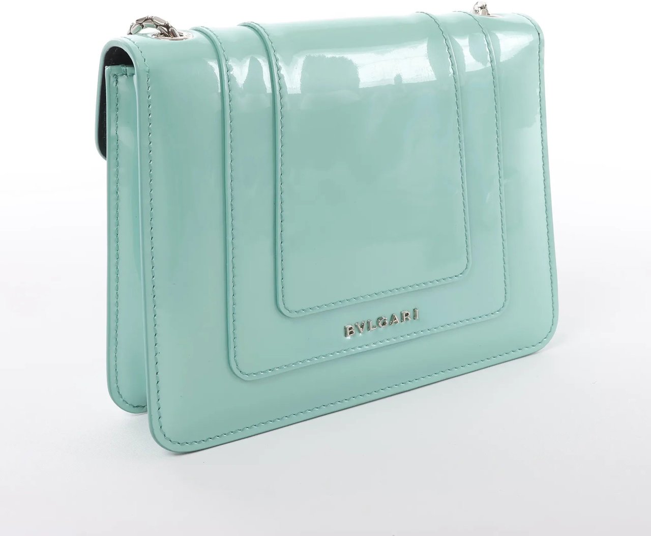 BVLGARI Serpenti Forever Patent Leather Chain Crossbody Bag in Green Groen