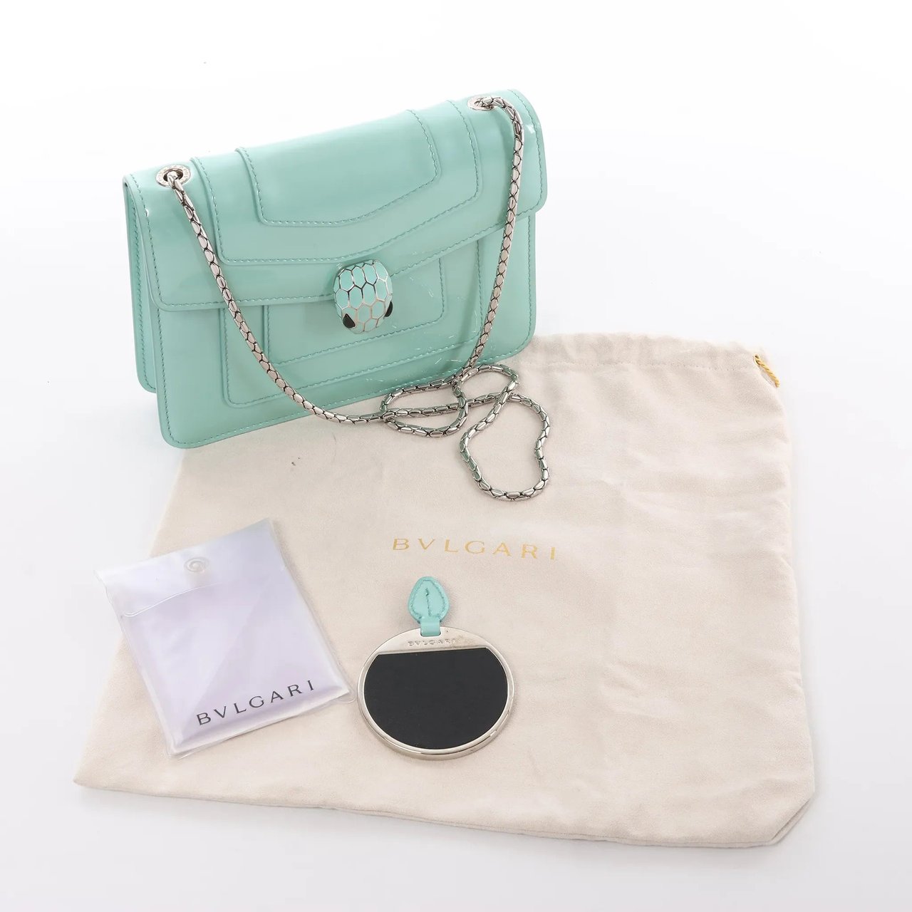 BVLGARI Serpenti Forever Patent Leather Chain Crossbody Bag in Green Groen