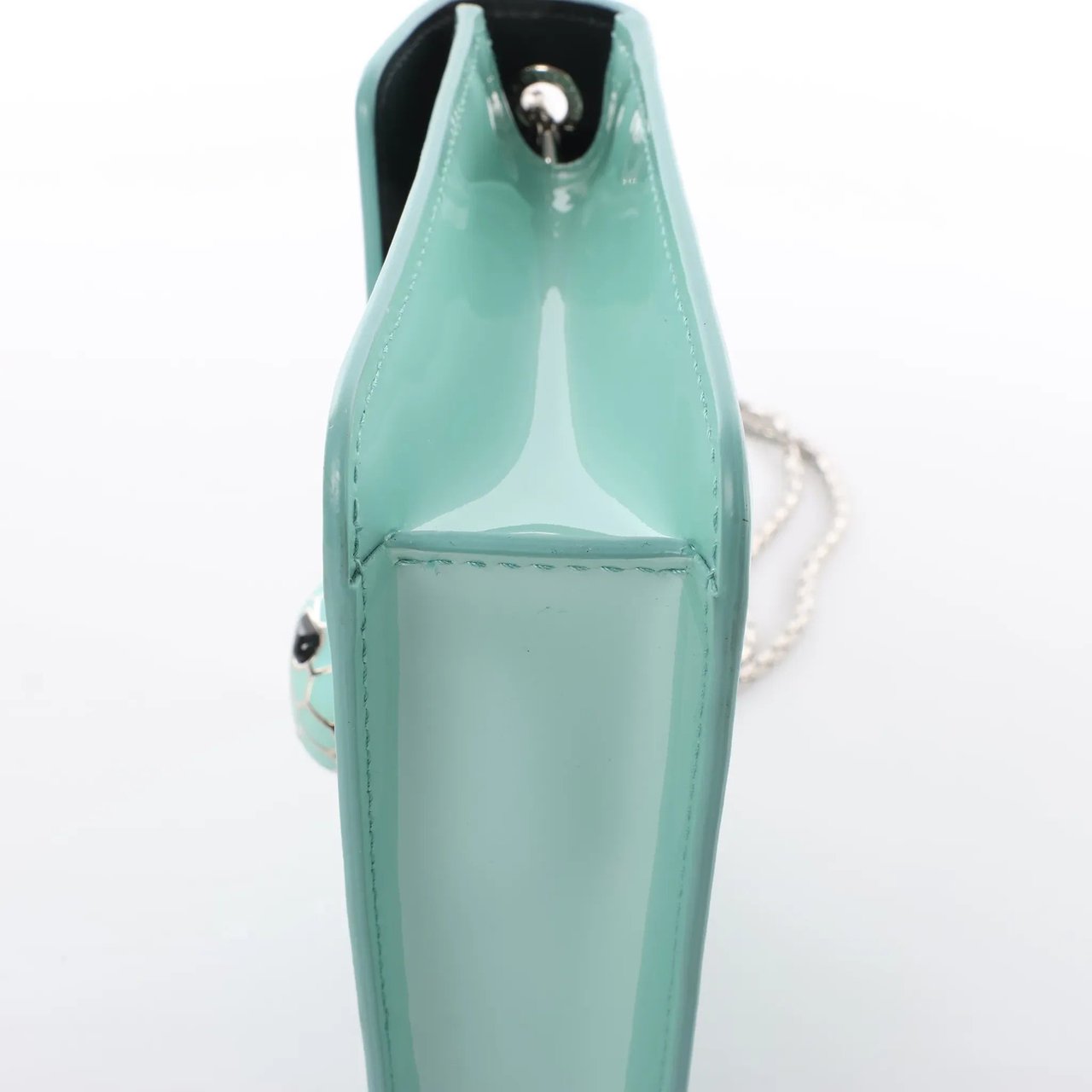 BVLGARI Serpenti Forever Patent Leather Chain Crossbody Bag in Green Groen