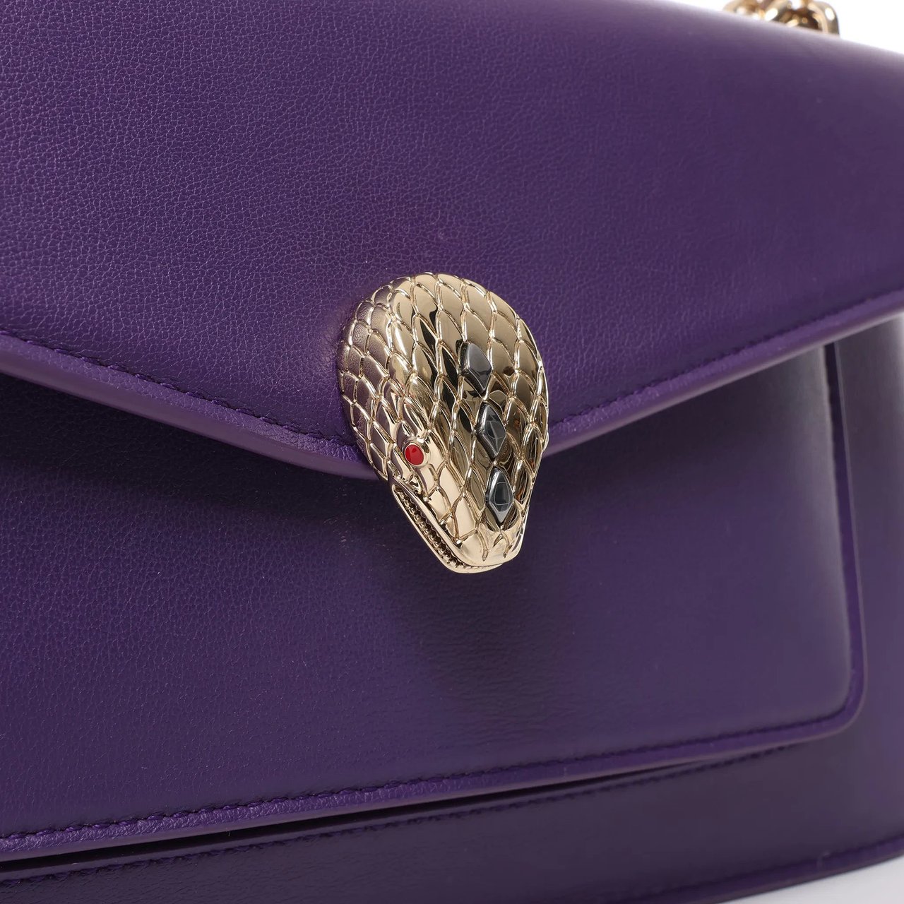 BVLGARI Serpenti Leather 2Way Chain Handbag in Purple Paars