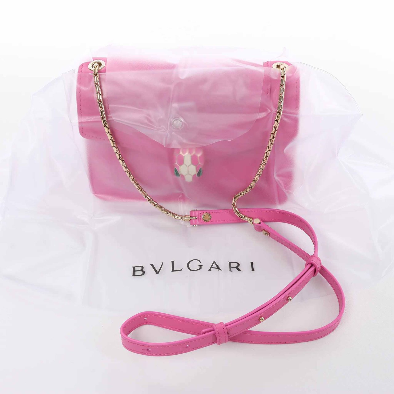 BVLGARI Serpenti Forever Leather Crossbody Bag in Pink Roze