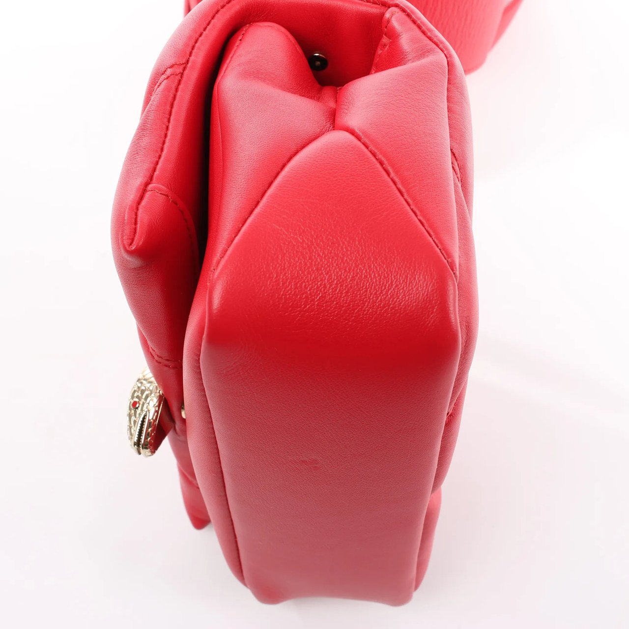 BVLGARI Serpenti Leather Chain Crossbody Bag in Red Rood