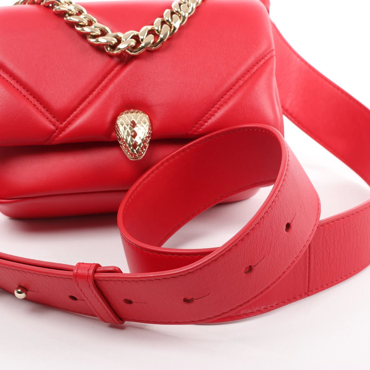 BVLGARI Serpenti Leather Chain Crossbody Bag in Red Rood
