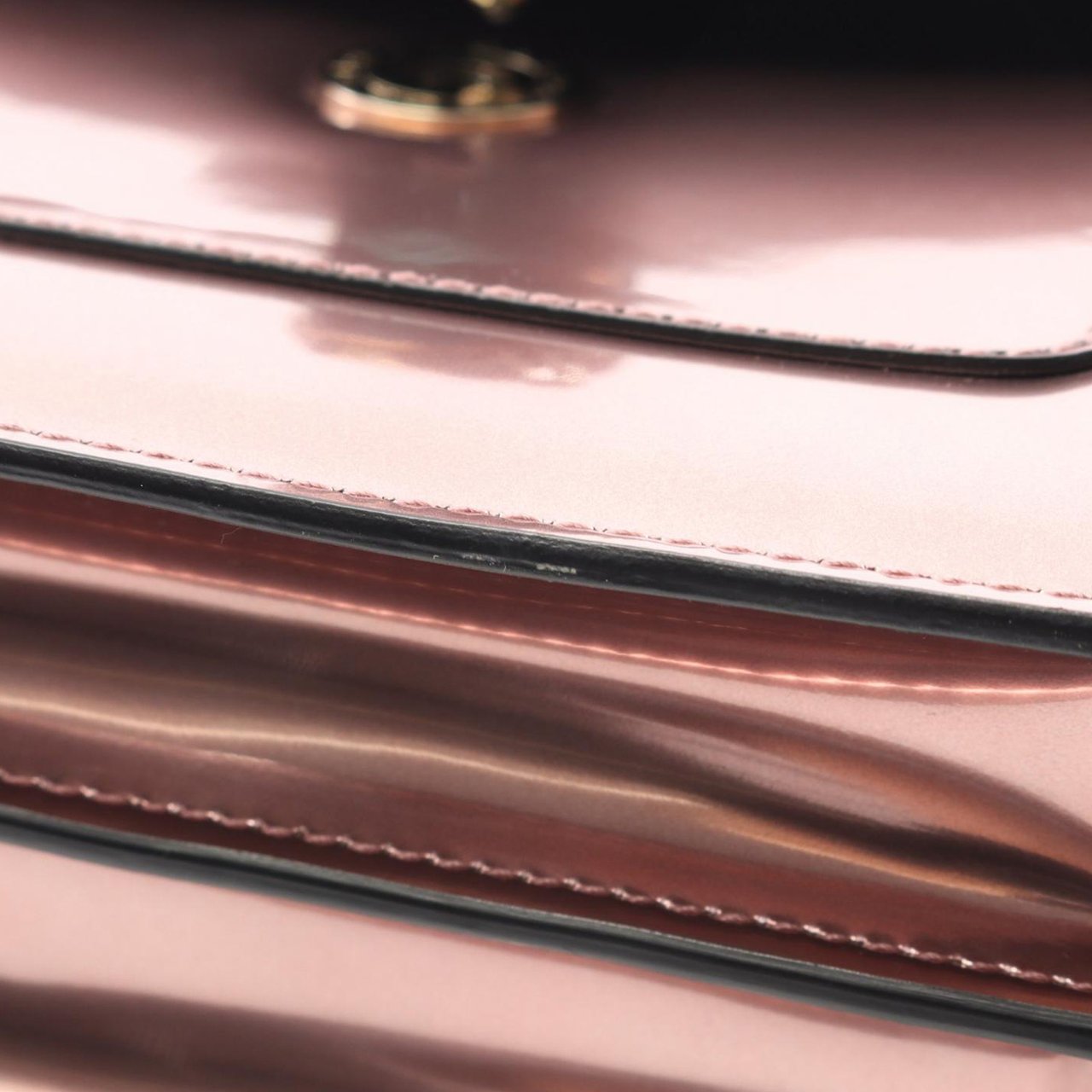 Bvlgari Patent Serpenti Forever Top Handle Satchel Roze