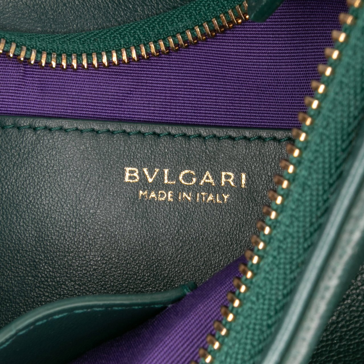 Bvlgari Small Leather Serpenti Ellipse Satchel Groen