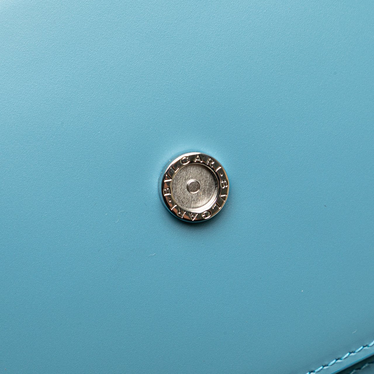 Bvlgari Leather Serpenti Forever Crossbody Blauw