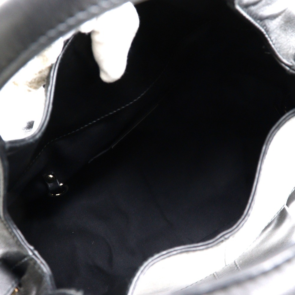 Bvlgari Bvlgari Chandra Hobo Leather Medium Zwart