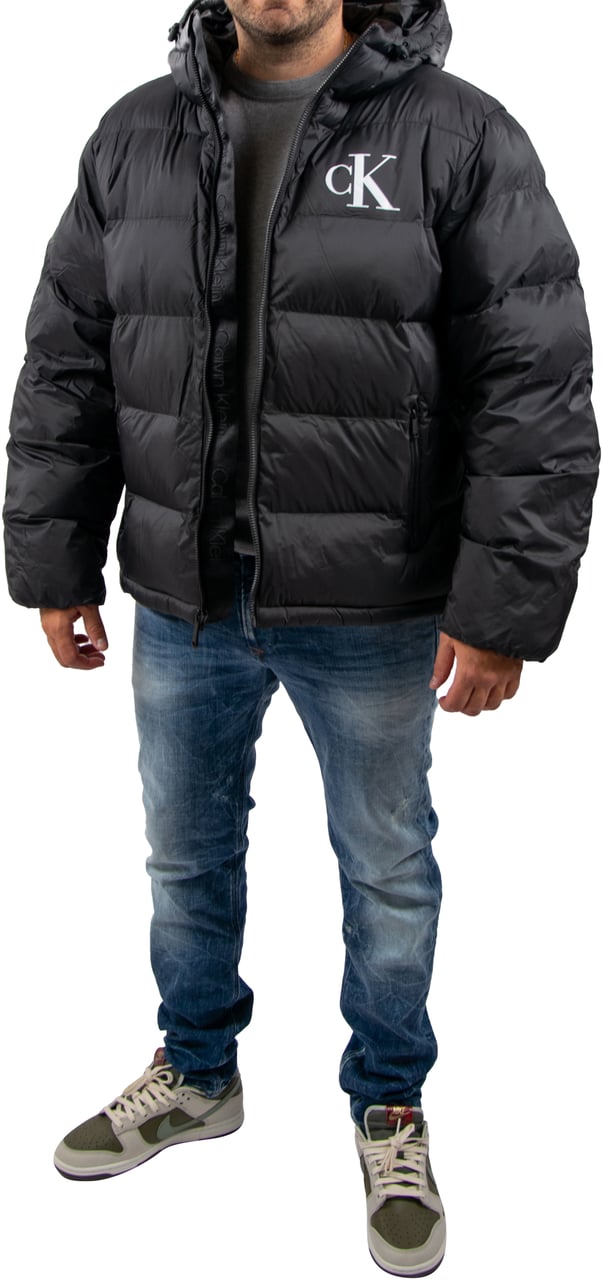 Calvin Klein Calvin Klein Jeans LS Nylon Monogram Puffer JKT Zwart