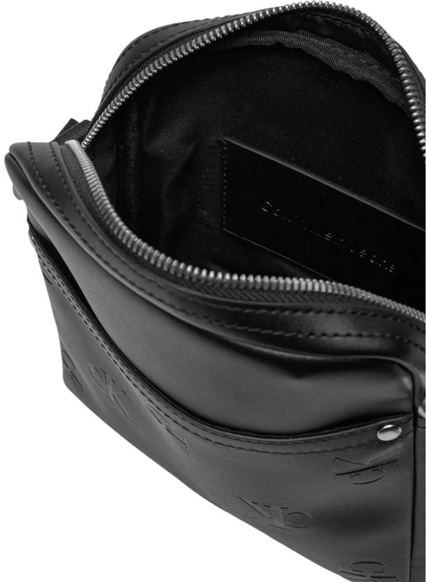 Calvin Klein Calvin Klein Jeans Black Polyethylene Messenger Bag Zwart