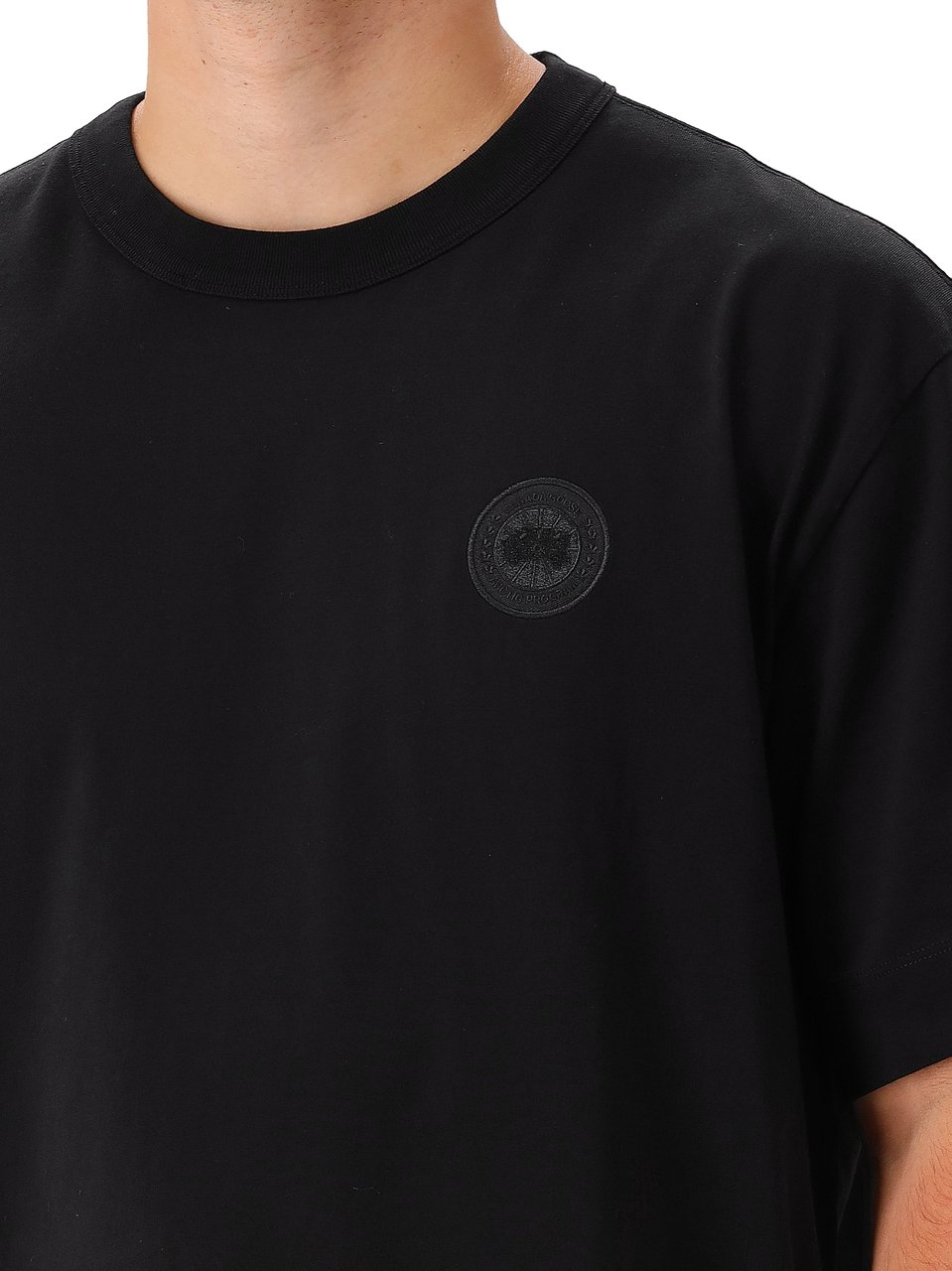 Canada Goose Canada Goose T-shirt Zwart Gladstone Embroidered Disc Noir Zwart