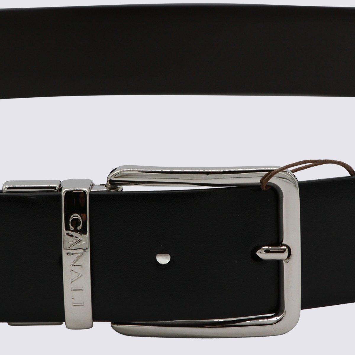 Canali Minimalist Black Belt with Polished Silver Buckle Zwart