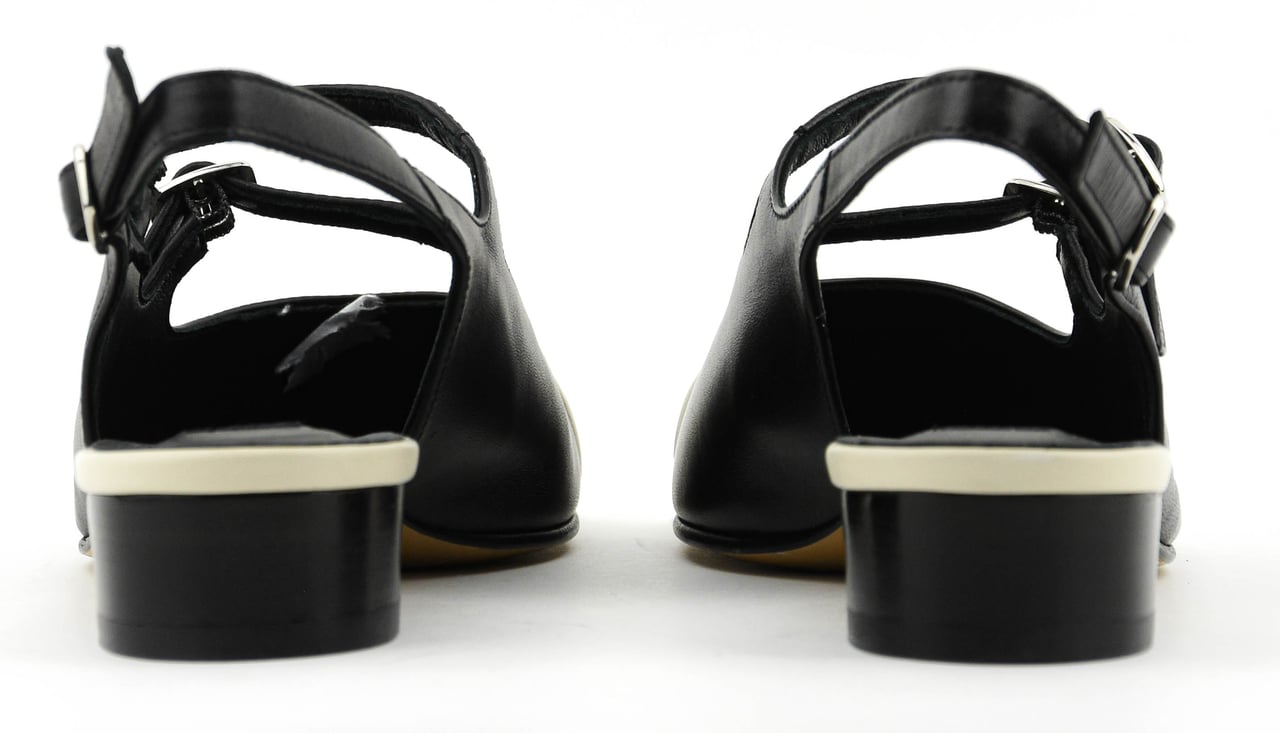 Carel Abricot Flat Black Beige Zwart