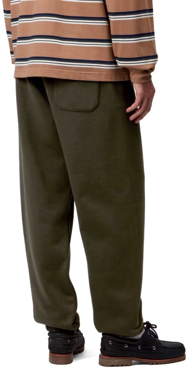 Carhartt CARHARTT WIP CHASE OLIVE SWEATPANTS Groen