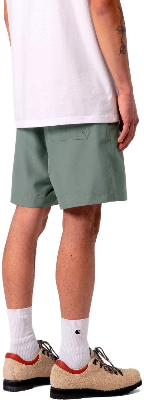 Carhartt CARHARTT WIP CHASE SWIM TRUNKS Groen