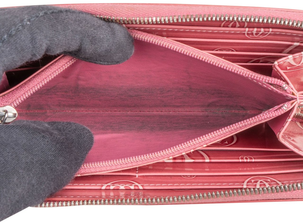 Cartier Patent Leather Happy Birthday Zippy Wallet Rood