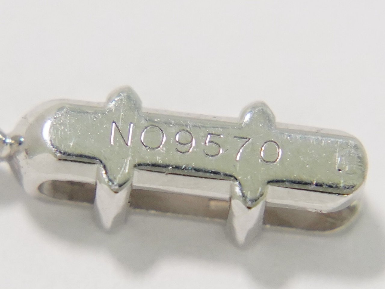 Cartier Cartier C Heart de Cartier Pendant Necklace 18K White Gold with Diamond Zilver