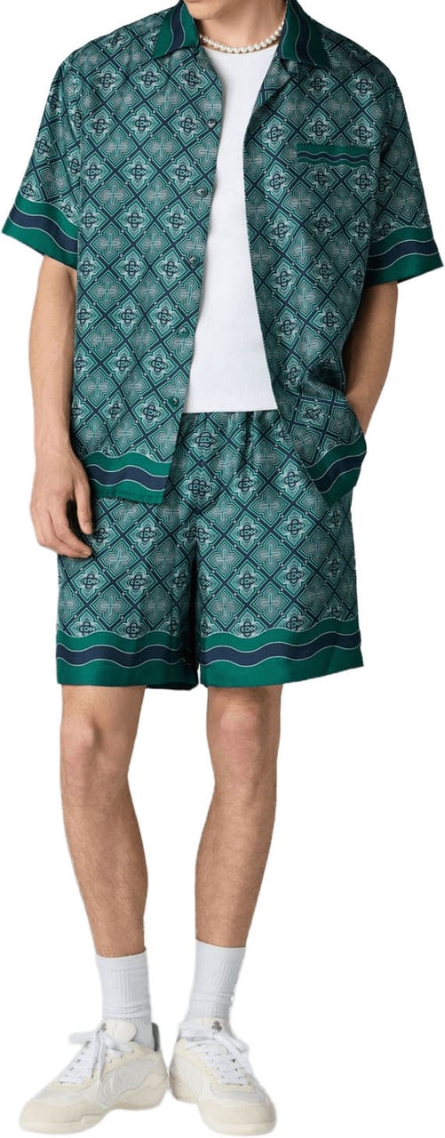 Casablanca SHIRT MET CUBAANSE KRAAG MET UITSTRALEND MONOGRAM IN ZIJDE TWILL Groen