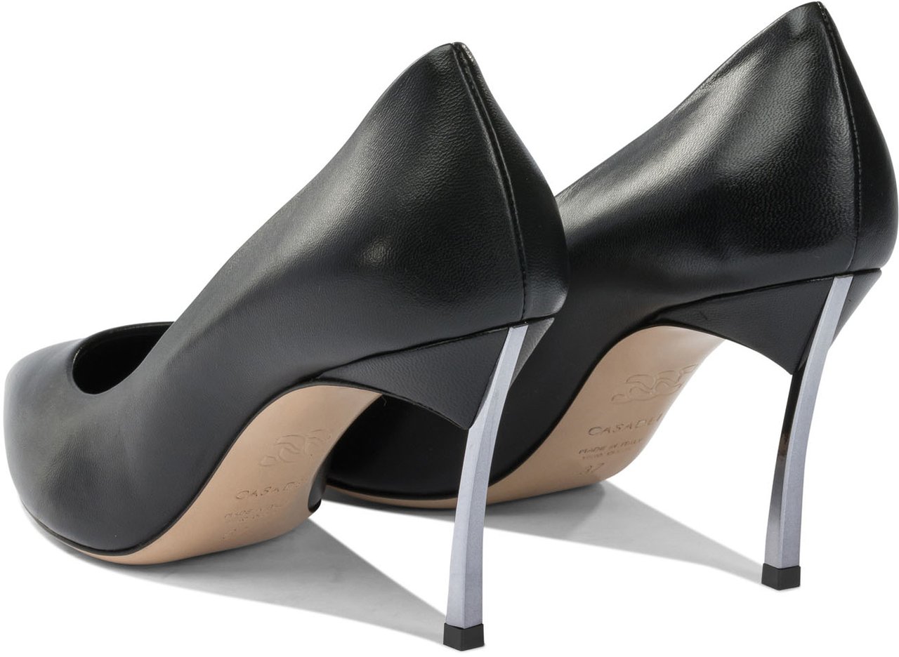 Casadei Leather pumps Zwart