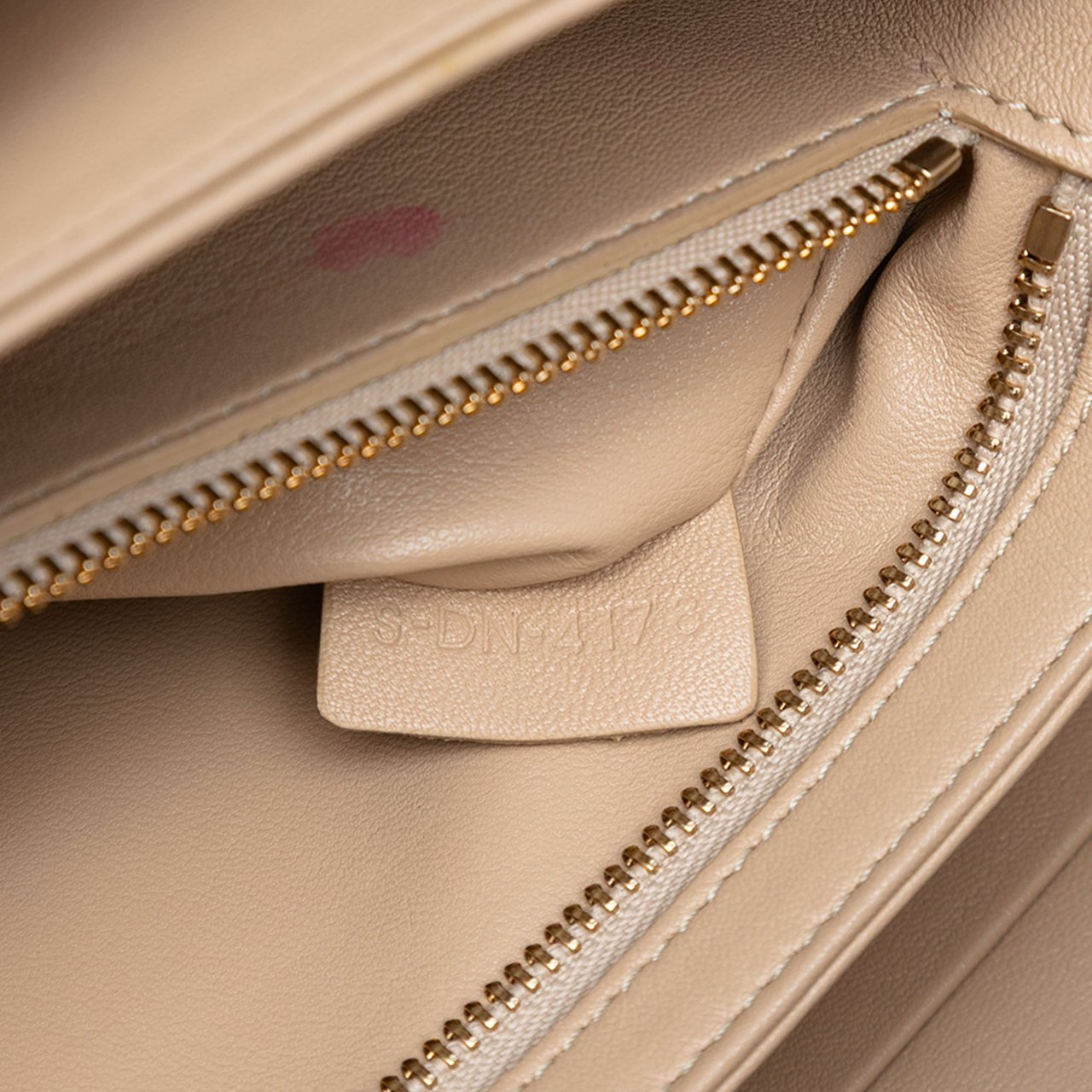 Celine Classique Shiny Calfskin Triomphe Crossbody Bruin