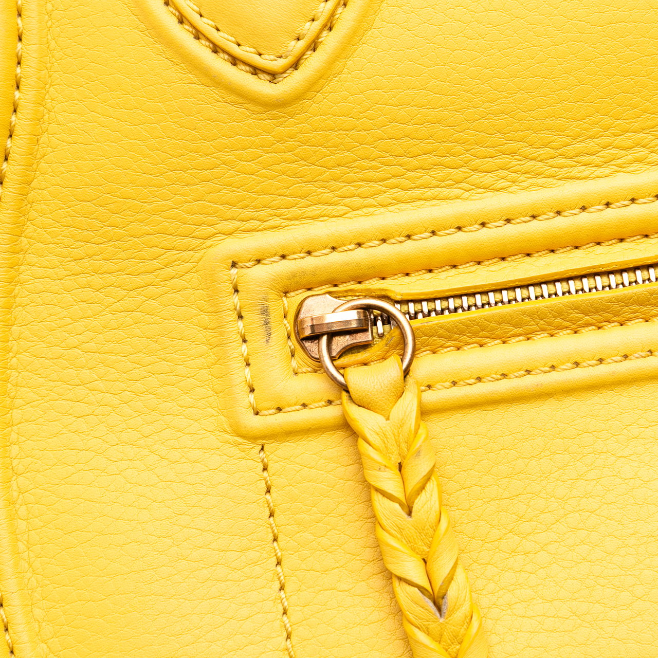 Celine Medium Leather Phantom Luggage Tote Geel