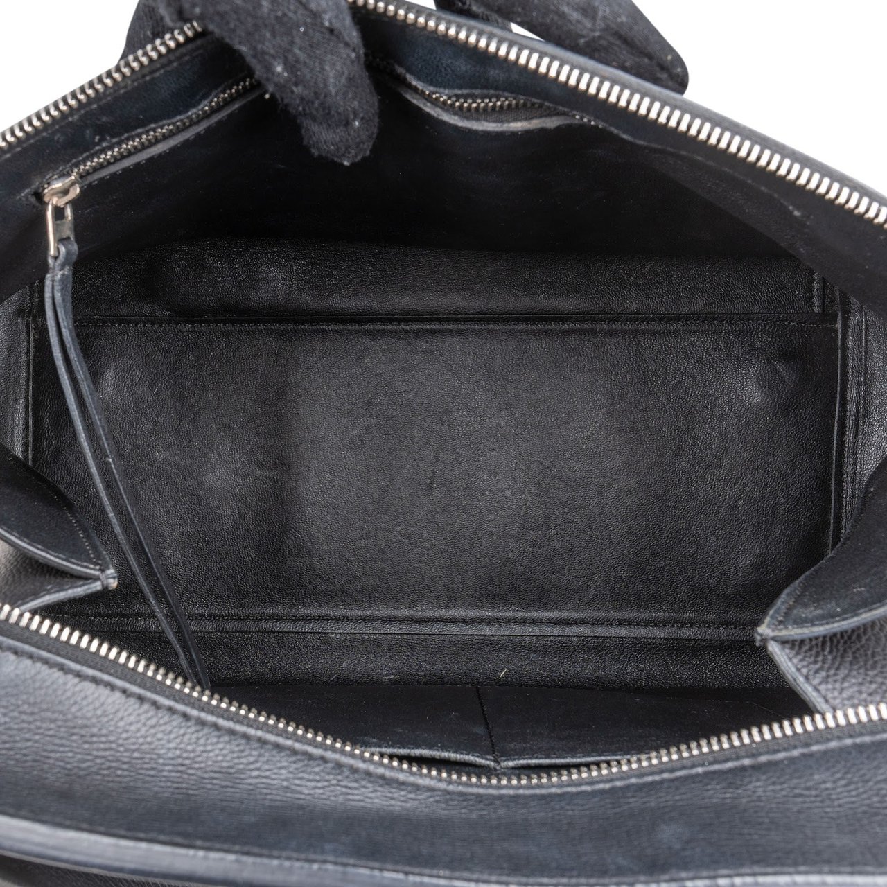 Celine Céline Grained Leather Edge Handbag Zwart