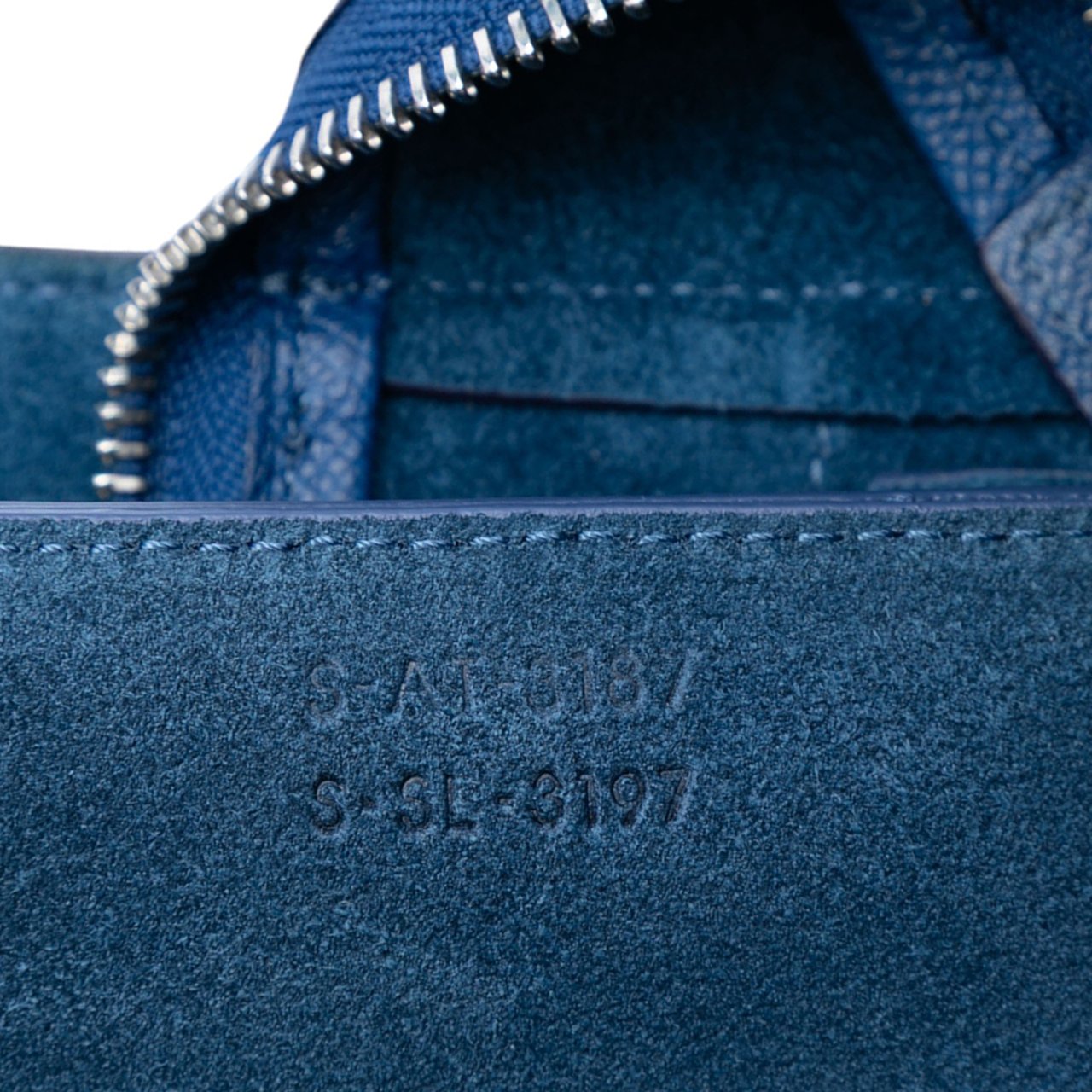 Celine Micro Grained Calfskin Belt Bag Blauw