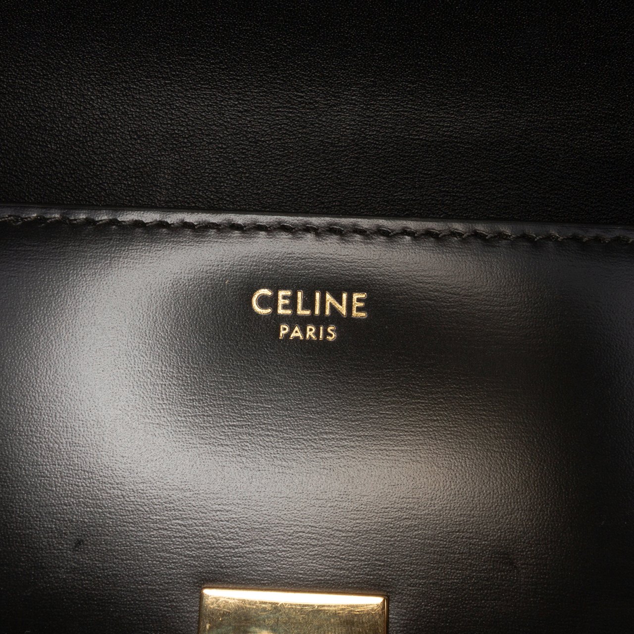 Celine Shiny Calfskin Claude Shoulder Bag Zwart