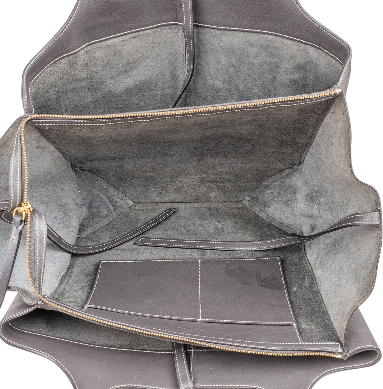 Celine Calfskin Leather Tri-fold Shoulder Bag Donkergrijs