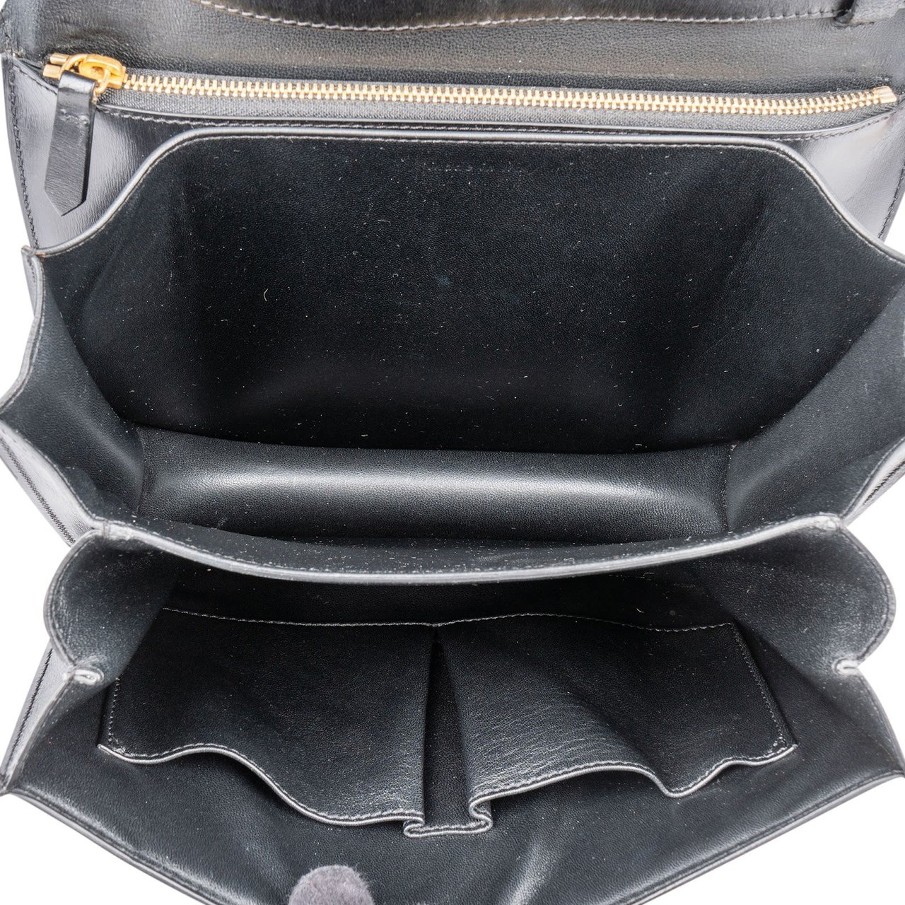 Celine Céline Calfskin Classic Box Medium Crossbody Bag Zwart
