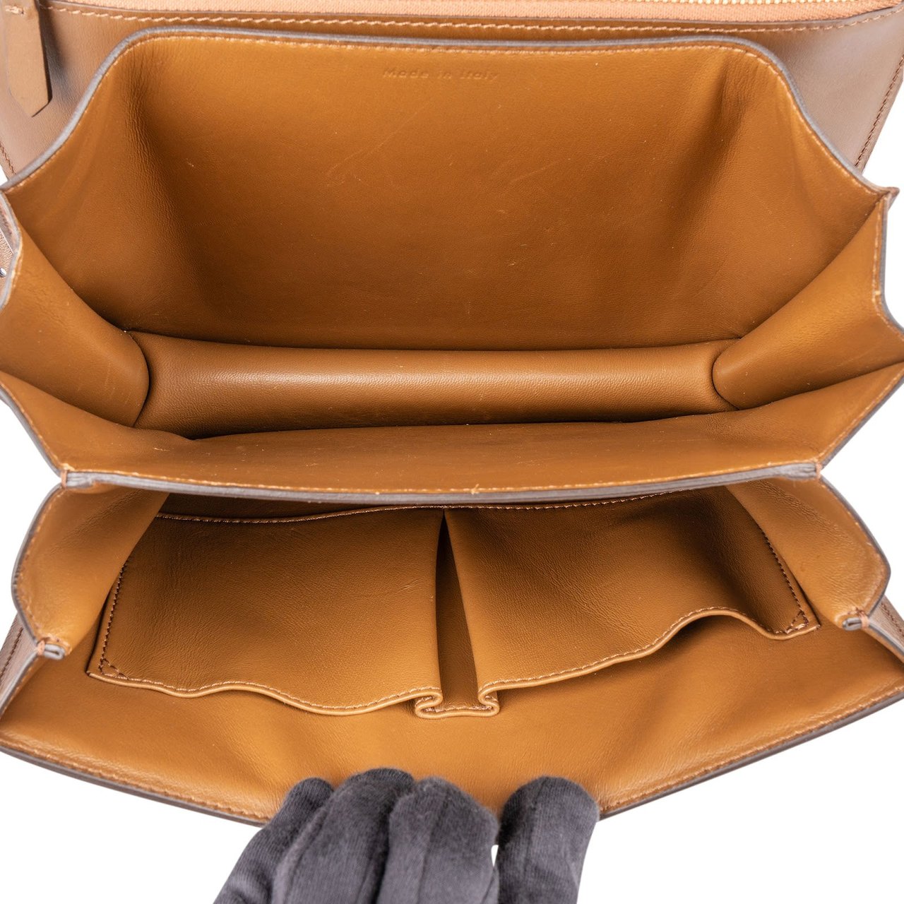 Celine Classic Brown Boxcalf Leather Medium Boc Crossbody Bag Bruin