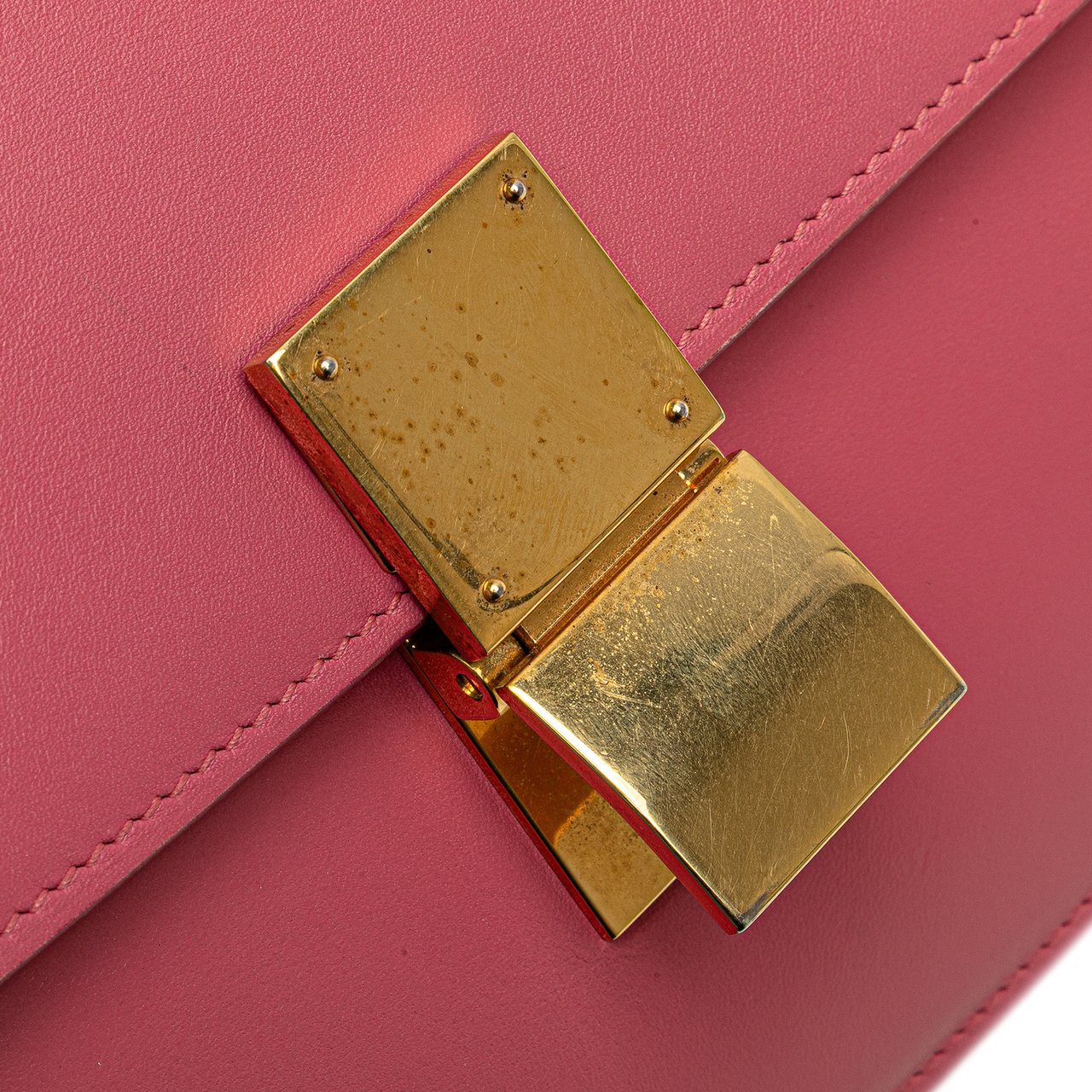 Celine Medium Calfskin Classic Box Roze