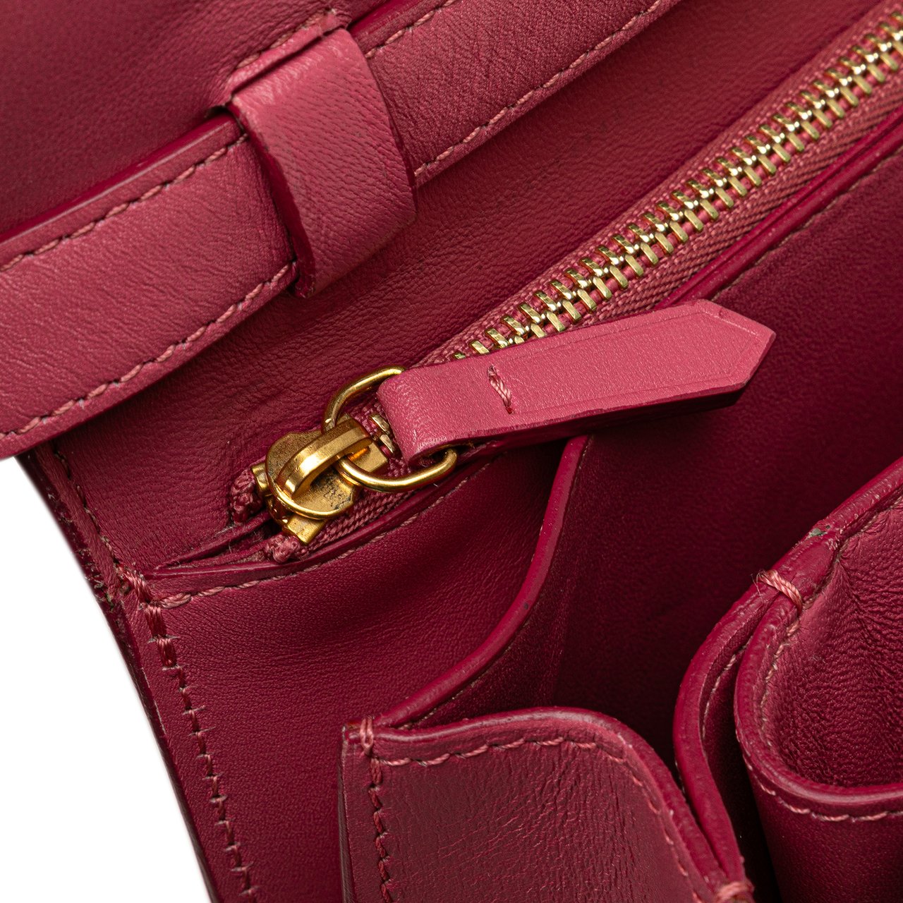 Celine Medium Calfskin Classic Box Roze