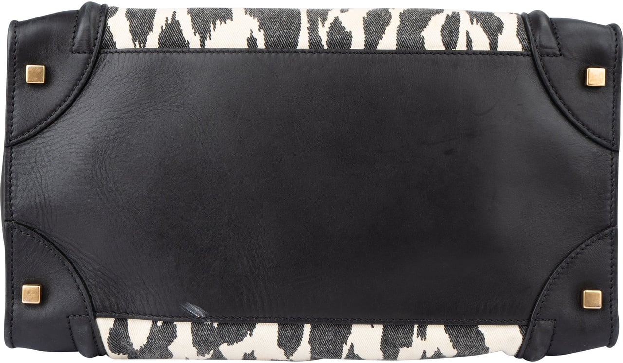 Celine Celine Leopard Print Big Luggage Handbag Zwart