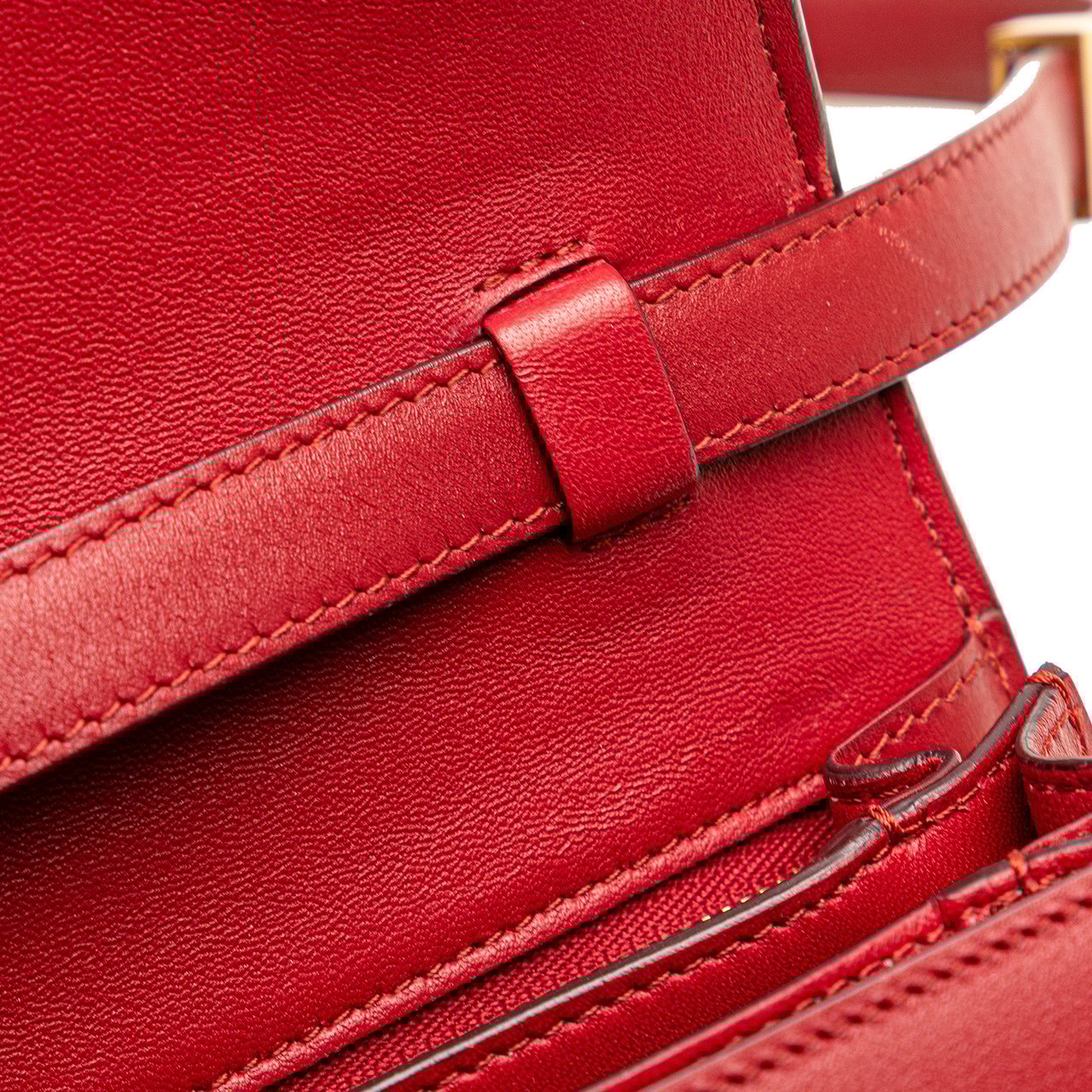 Celine Small Calfskin Classic Box Rood