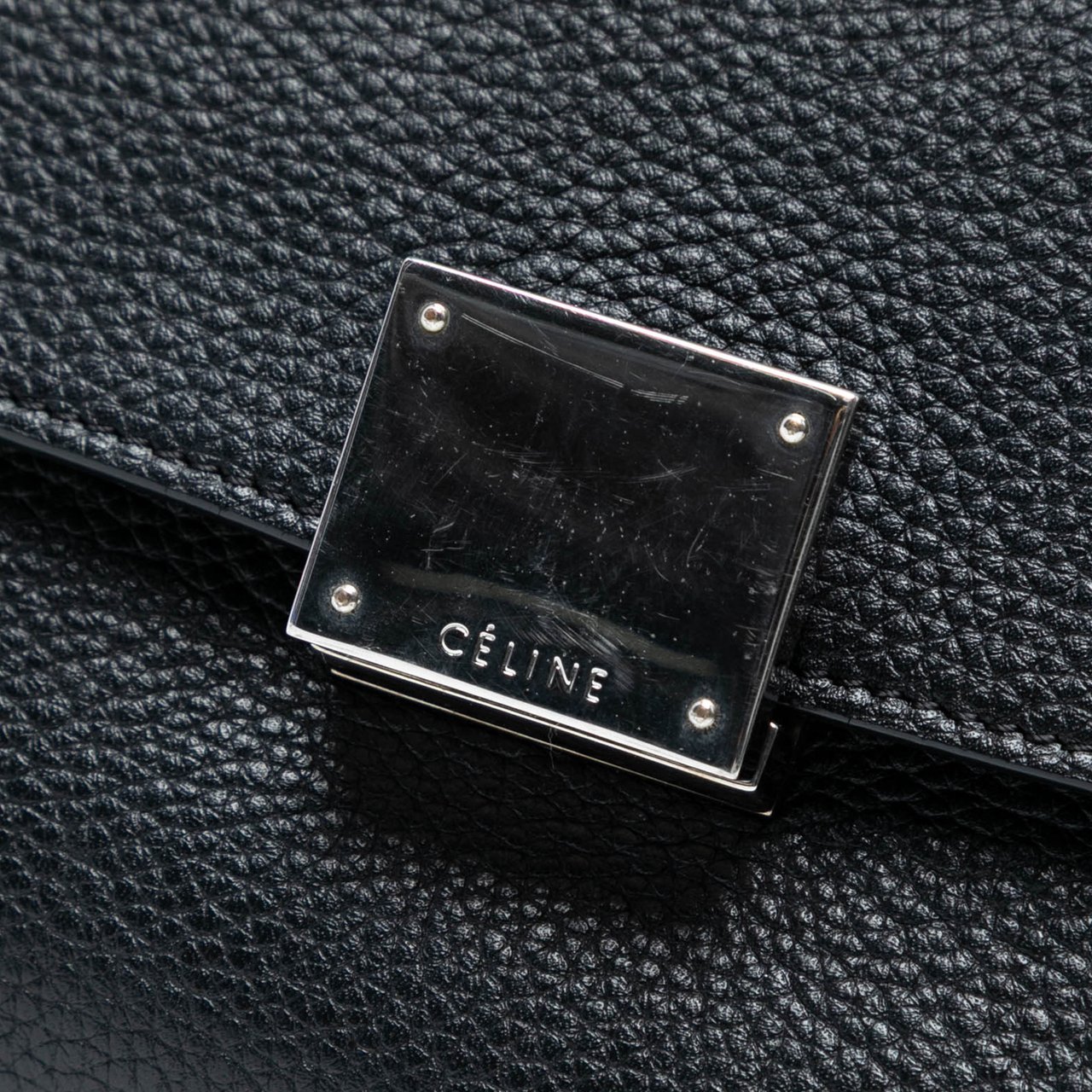 Celine Small Drummed Calfskin and Suede Trapeze Satchel Zwart