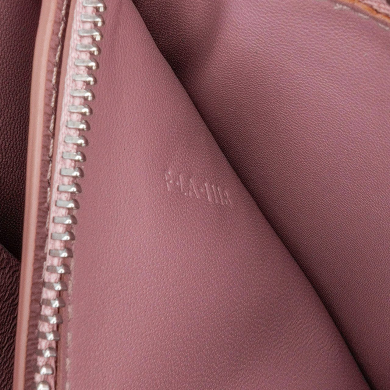 Celine Medium Calfskin Classic Box Roze