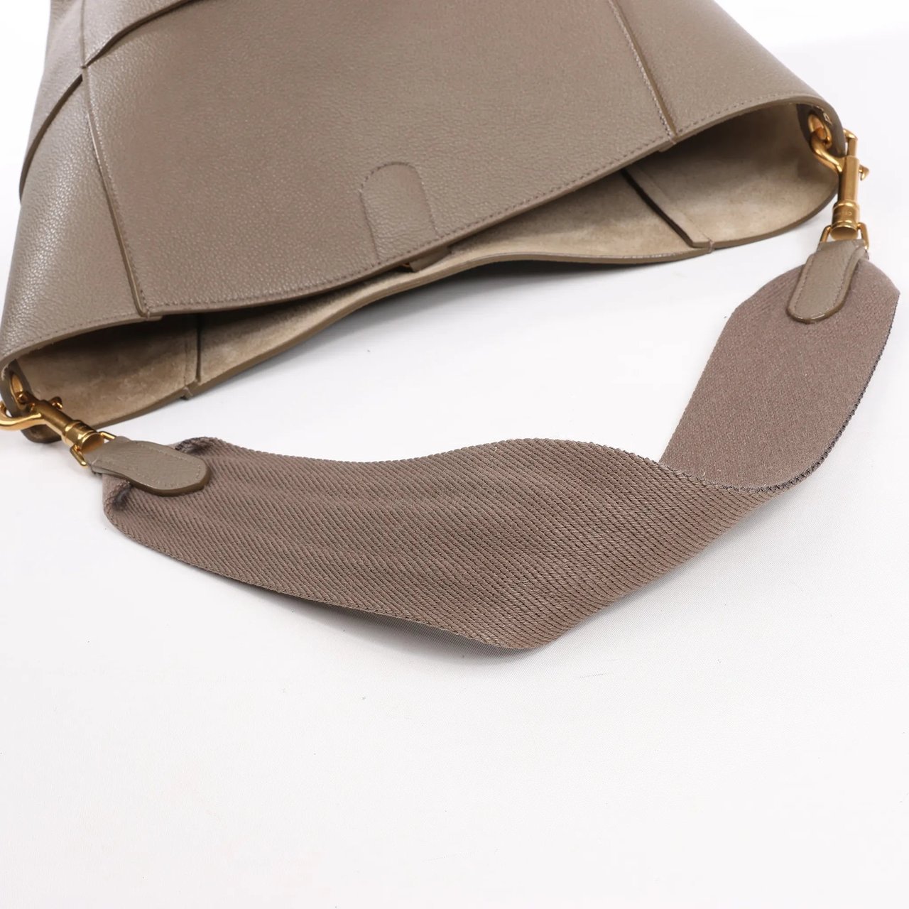 Celine CELINE Seau Sangle Bucket Leather Shoulder Bag in Greige Grijs