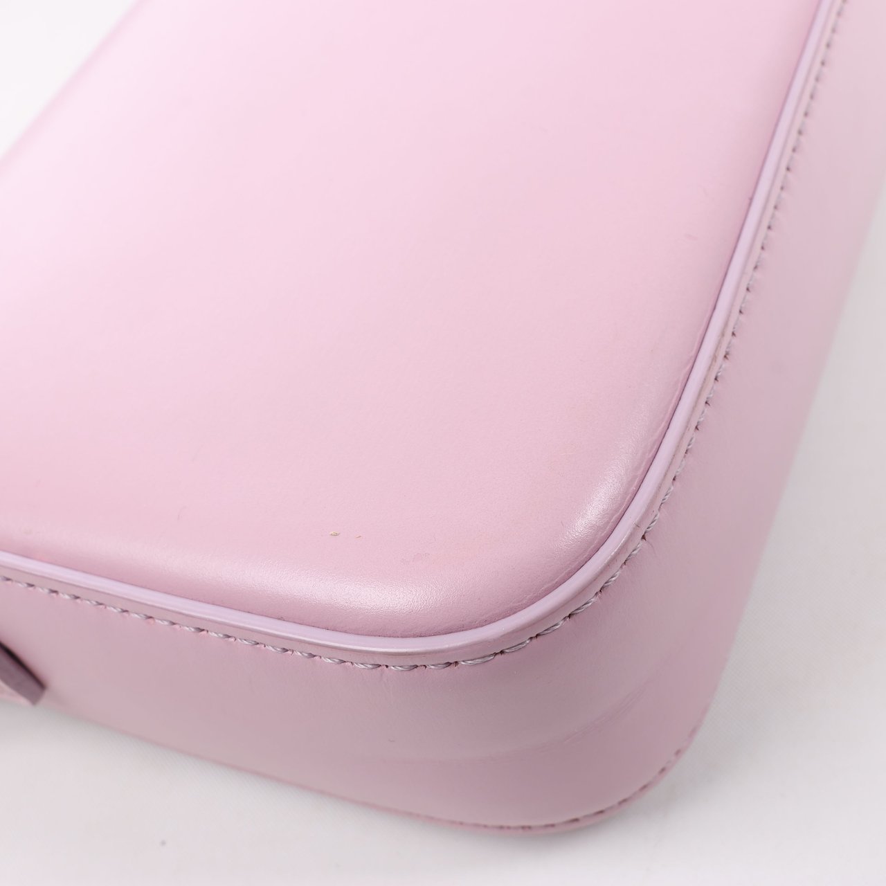 Celine Celine Triomphe Smooth Leather Small Shoulder Bag in Pink Roze