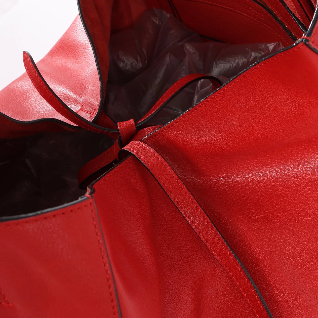 Celine Celine Cabas Phantom Large Leather Shoulder Bag in Red Rood