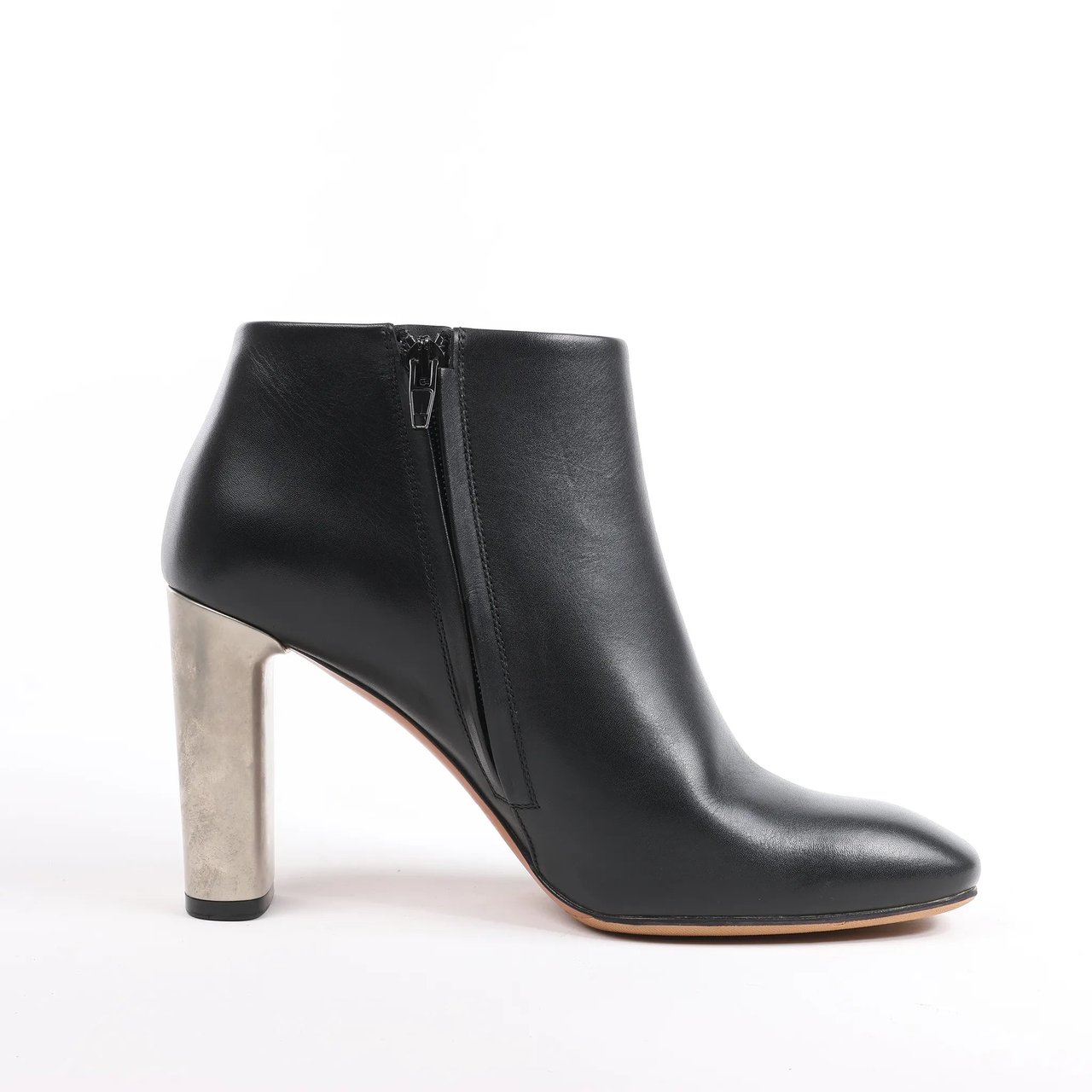 Celine Celine Phoebe Leather x Metal Heel Ankle Boots in Black, Size 38 EU Zwart