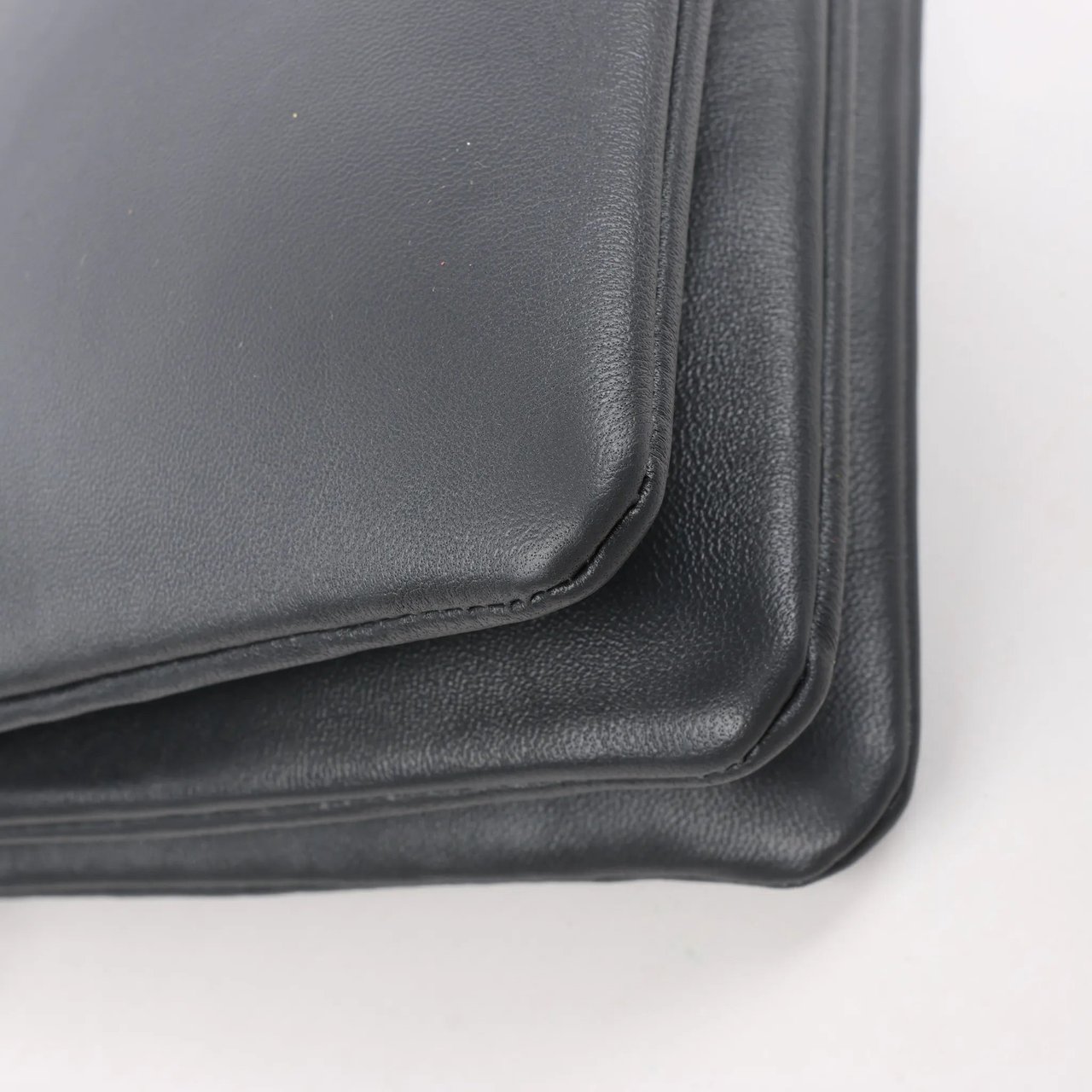 Celine Celine Trio Large Leather Crossbody bag in Gray Grijs