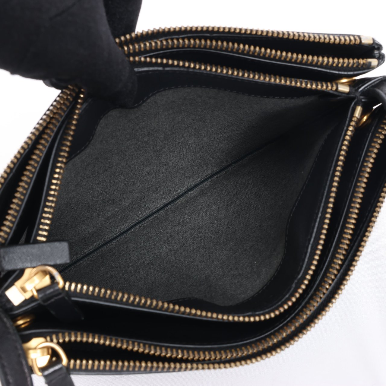 Celine Celine Trio Large Leather Crossbody bag in Black Zwart