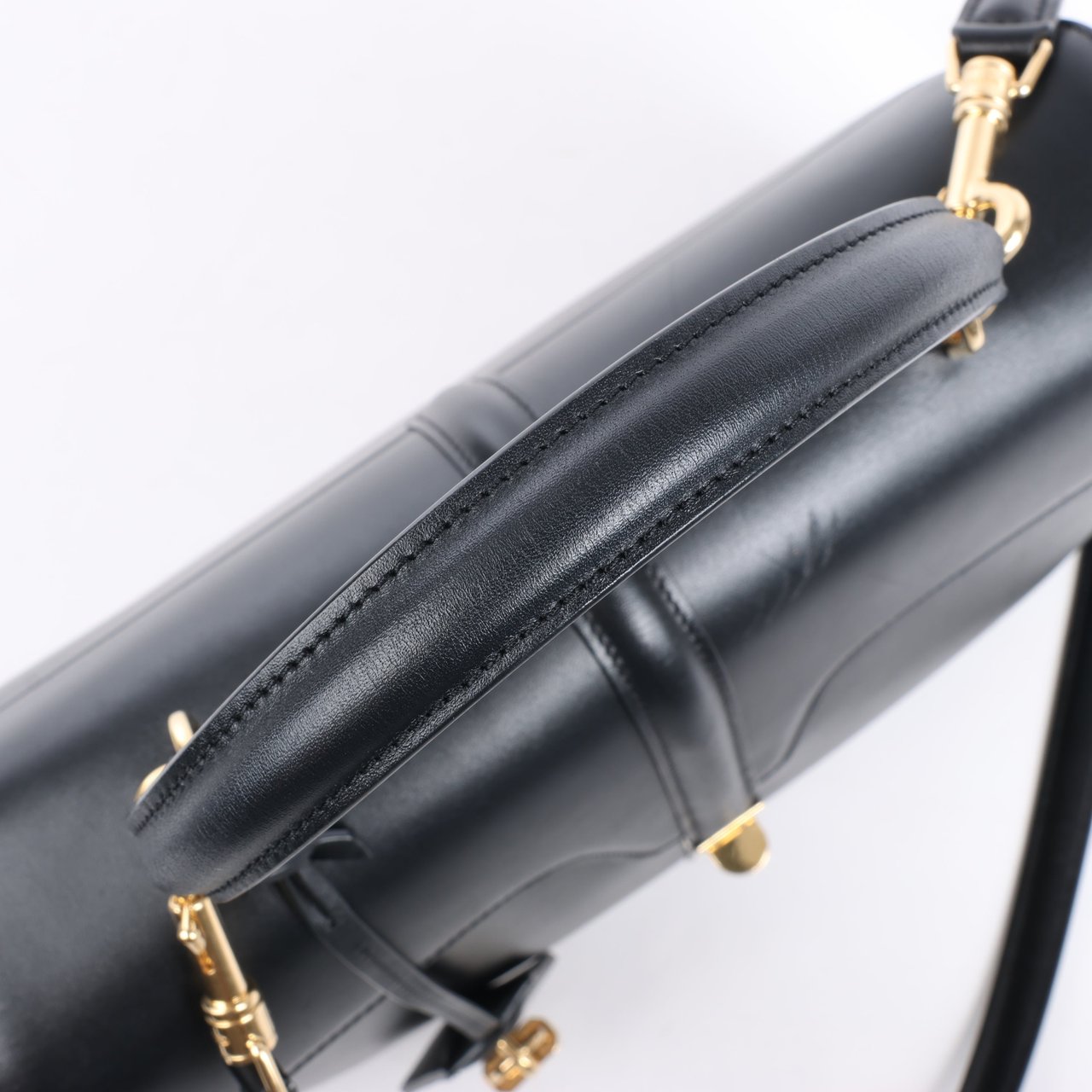 Celine Celine Sac 16 Smooth Leather Medium 2Way Handbag in Black Zwart