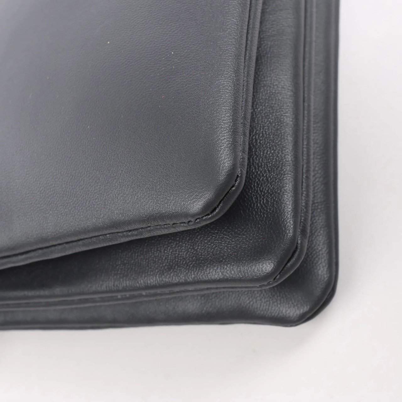 Celine Celine Trio Large Leather Crossbody bag in Gray Grijs