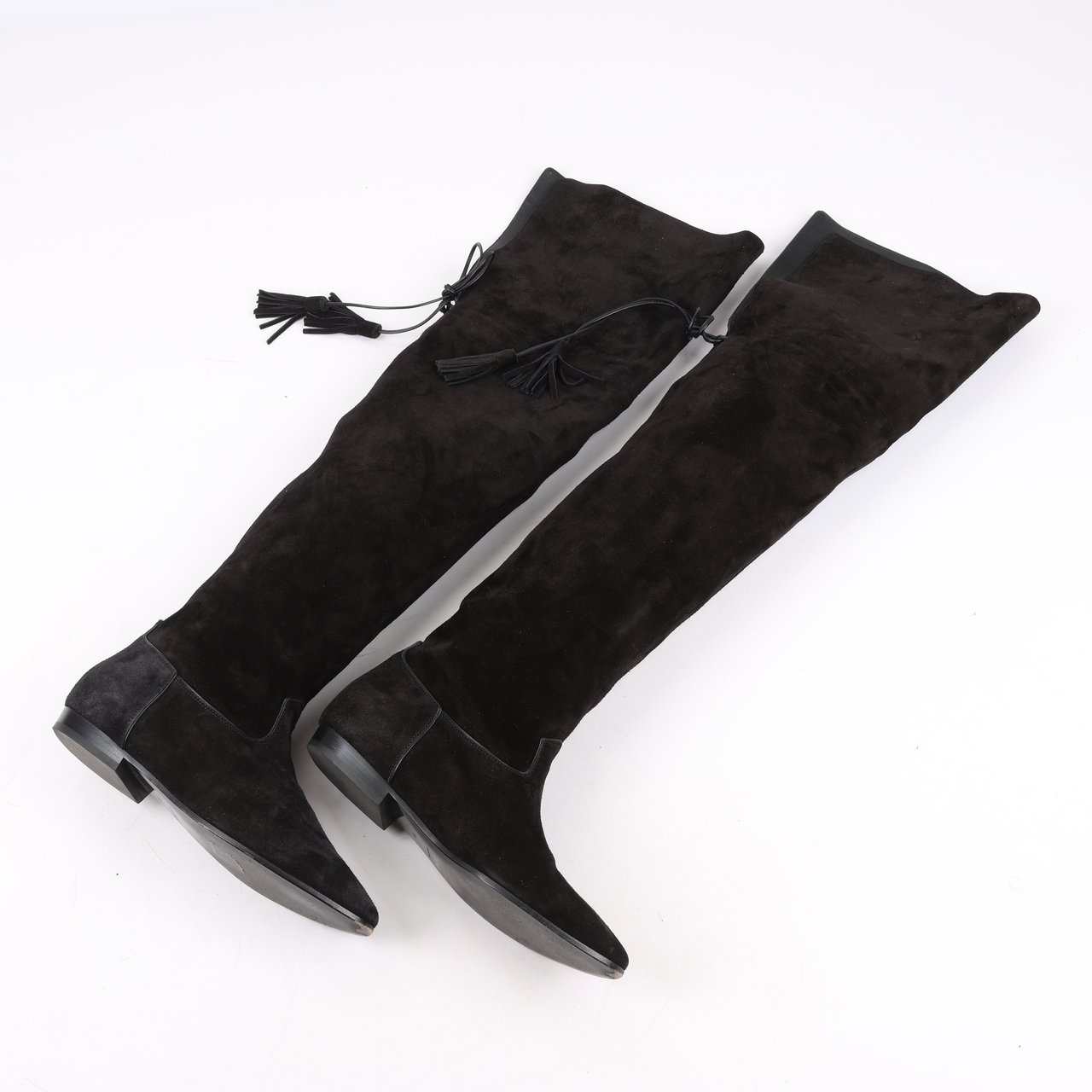 Celine Celine Chat Botté Over-The-Knee Flat Boot in Suede Calfskin in Size 38 RM0220 Zwart