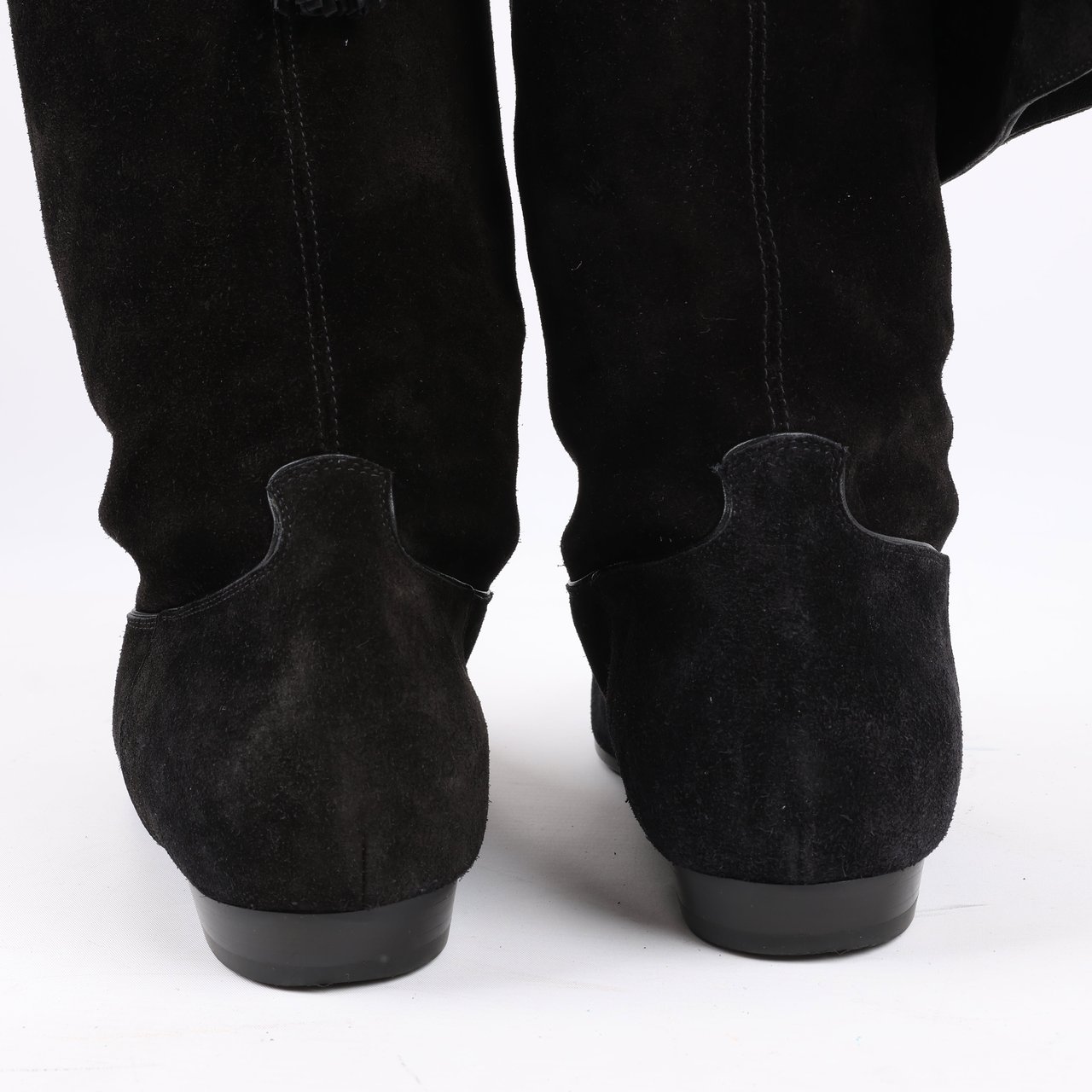 Celine Celine Chat Botté Over-The-Knee Flat Boot in Suede Calfskin in Size 38 RM0220 Zwart