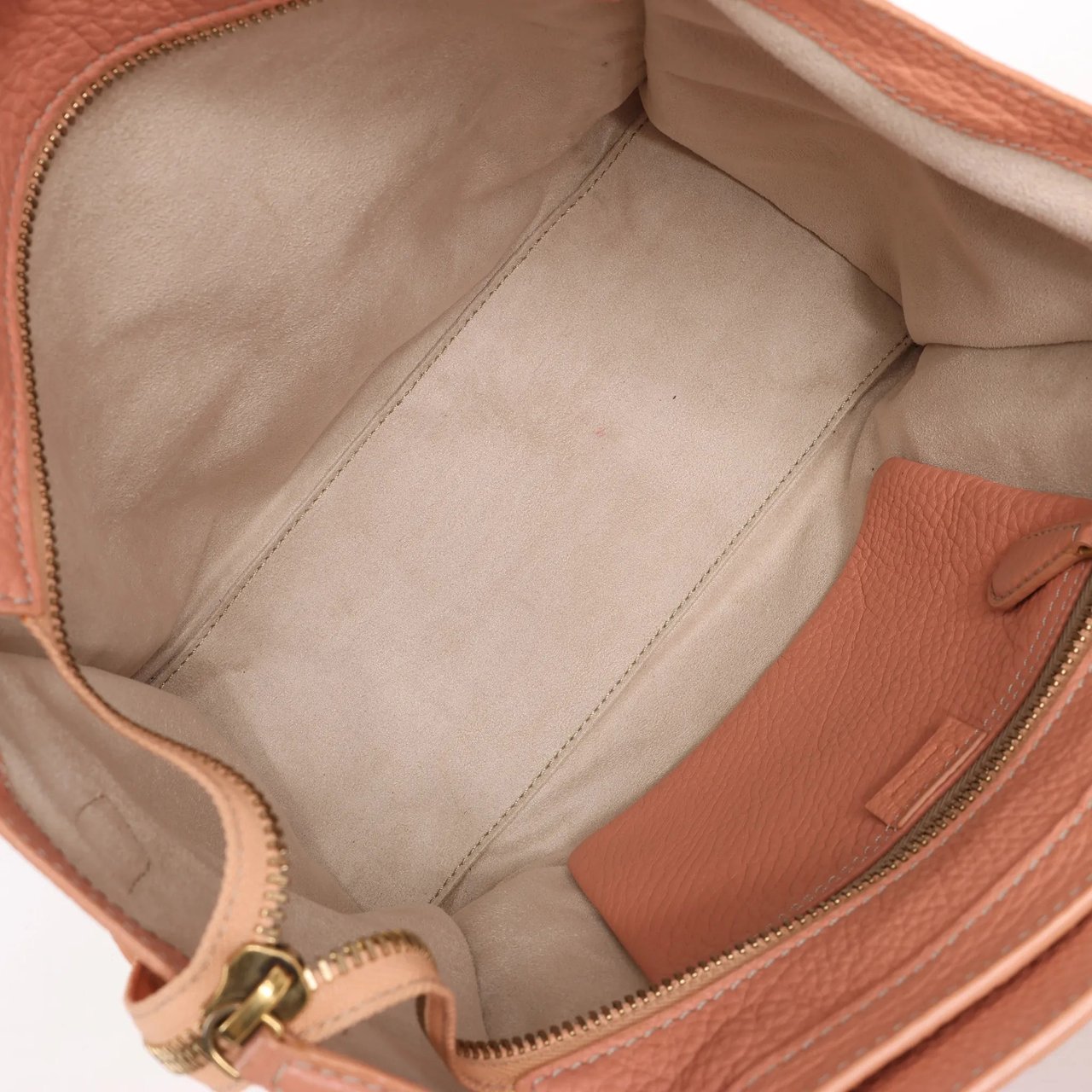 Celine CELINE Luggage Micro Leather Handbag in Pink Roze