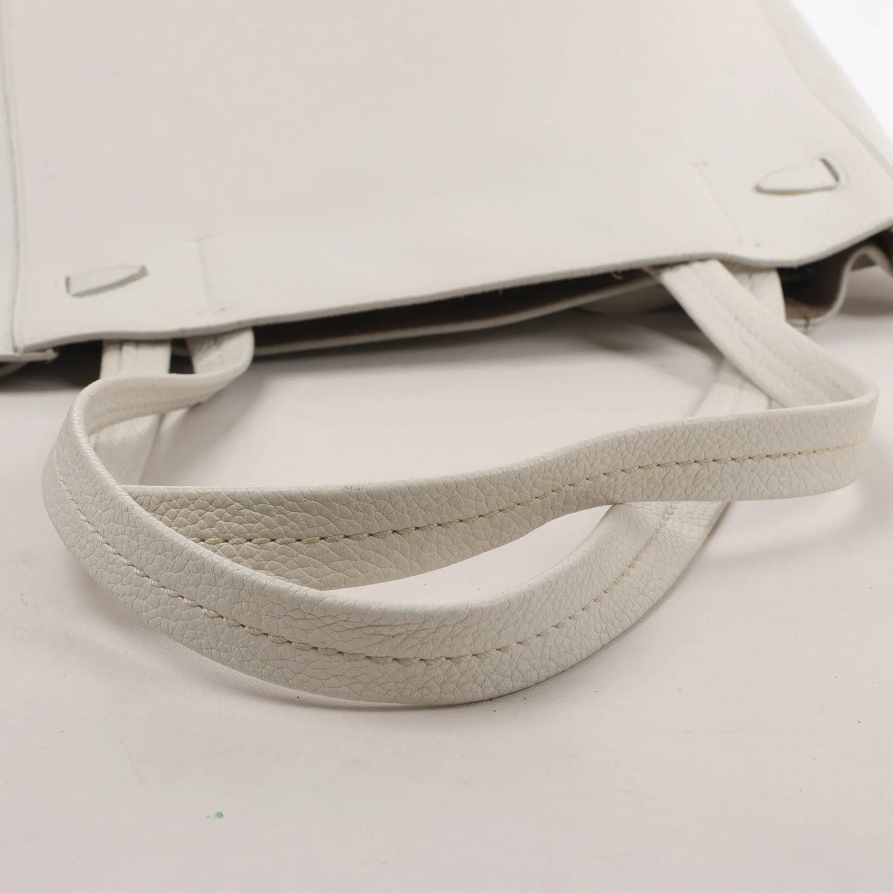 Celine Celine Cabas Phantom Small Leather Shoulder Bag in White Wit