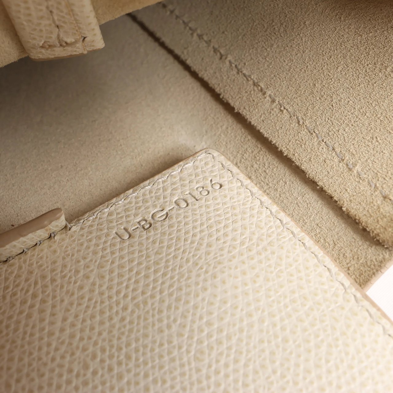 Celine Celine Vertical Cabas Phantom Small Leather 2Way Shoulder Bag in White Wit